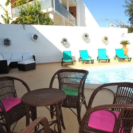 Goncinha Com Piscina Privada *
