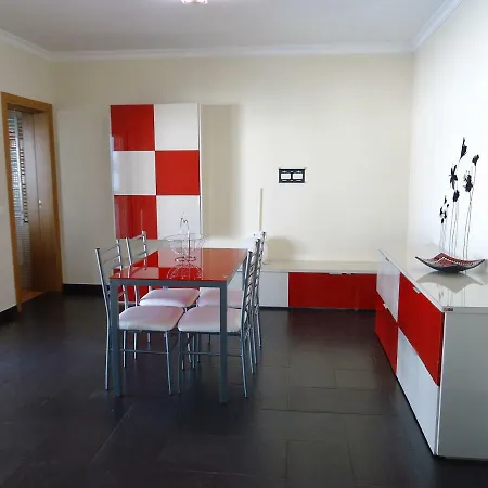 Villa Goncinha Com Piscina Privada Alfarrobeira (Loule)
